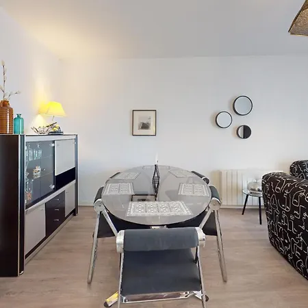 Le Mary Time Face * Сен-Жиль-Круа-де-Ви