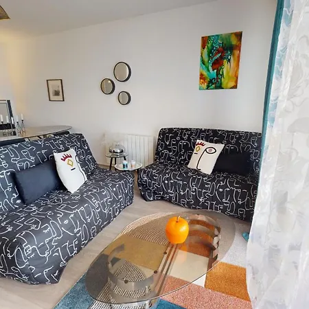 Апартаменты Le Mary Time Face