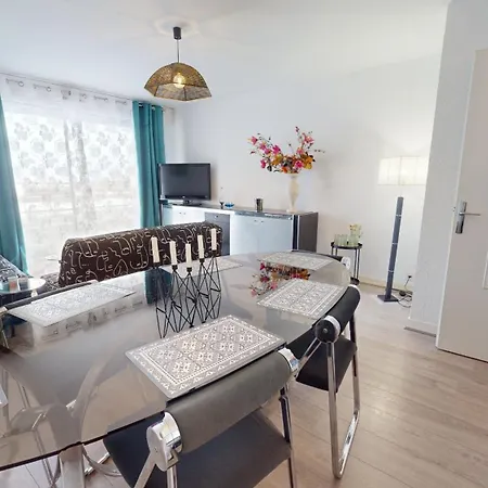 Апартаменты Le Mary Time Face