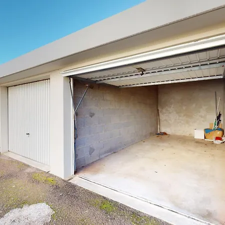 Le Mary Time Face Сен-Жиль-Круа-де-Ви